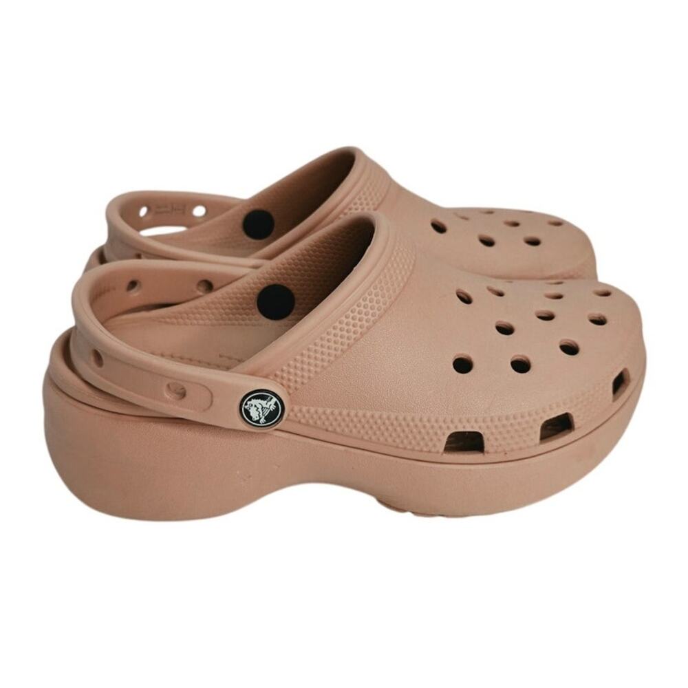 Crocs Classic Platform Clogs Women's Size 6 Pink Blush Slip On Comfort Shoes